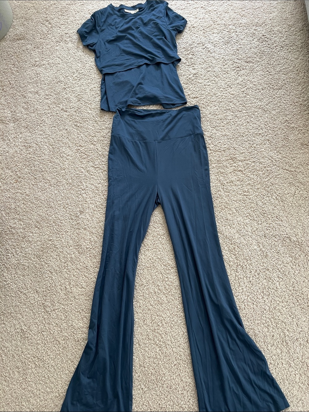Kindred Braverly navy set
